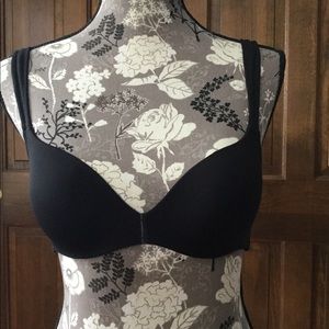 Le Mystere Bra, Size 32B in Black